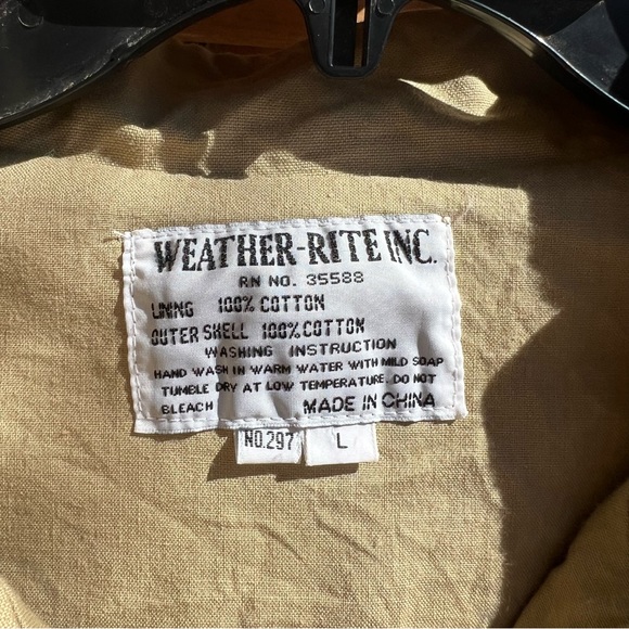 Weather Rite Inc men’s fisherman vest with hood - Picture 4 of 7